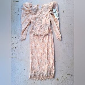 1980s Lorrie Kabala Pink/Peach Lace dress set
